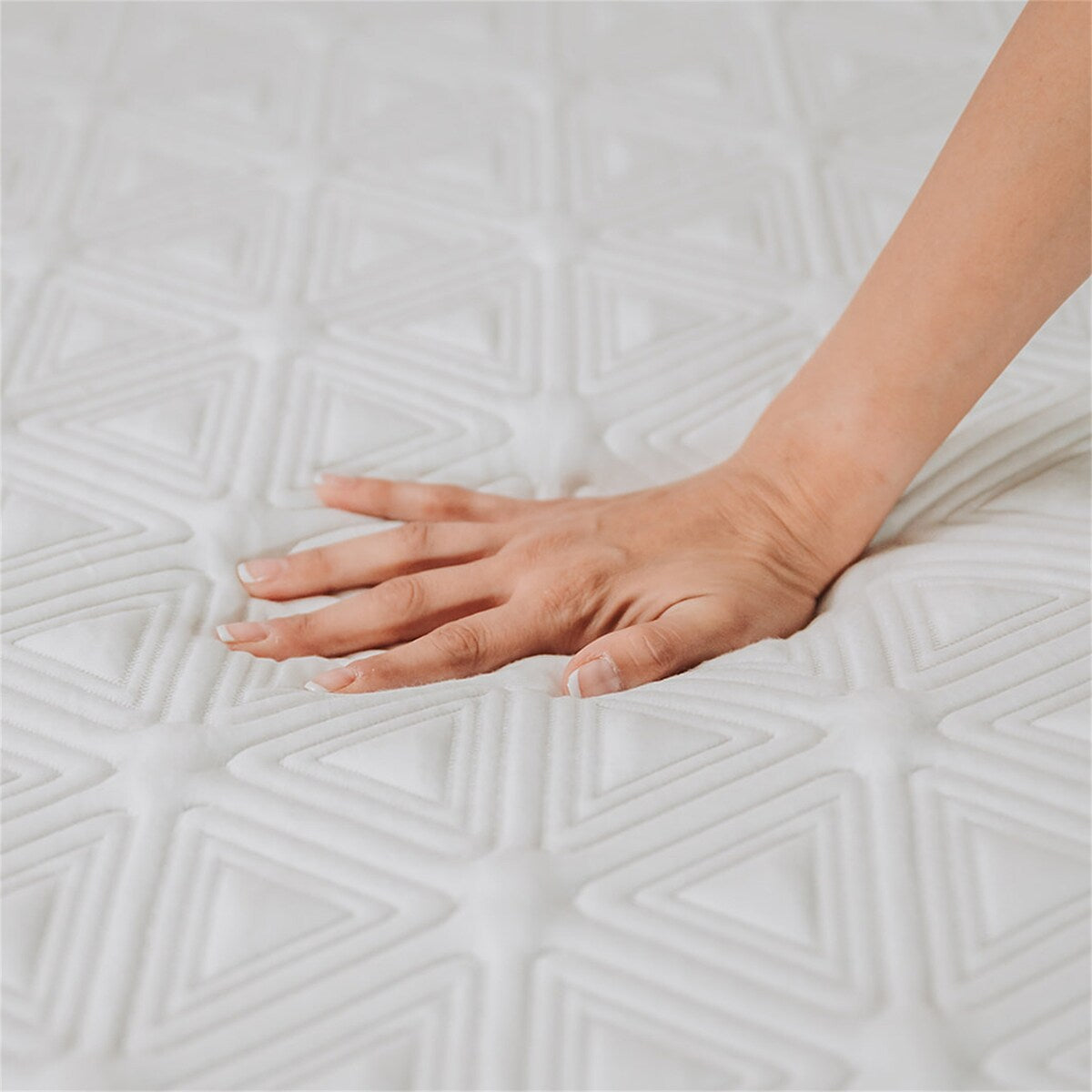 Matelas en mousse à mémoire de forme 10 gel California King Size en blanc gris foncé