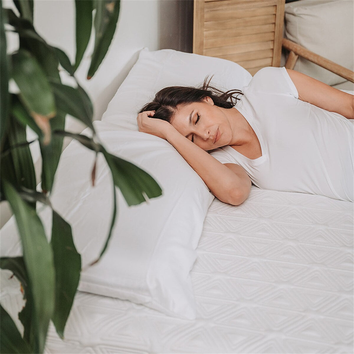 Matelas en mousse à mémoire de forme 10 gel California King Size en blanc gris foncé