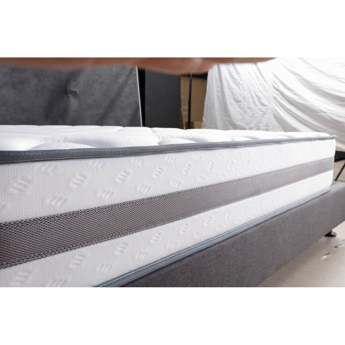 Matelas à ressorts ensachés en mousse à mémoire de forme avec gel à plateau serré (10 pièces)